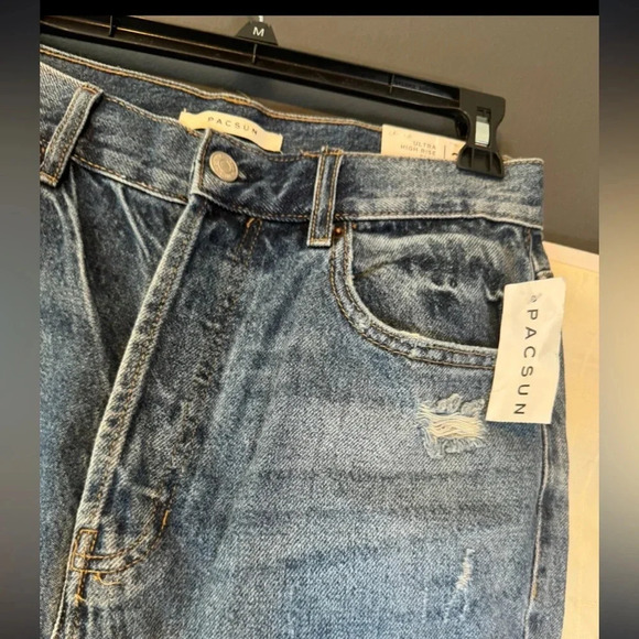 NWt Pacsun Women's Distressed Ultra ￼High Rise Slim Denim Straight Blue Jeans 28 - Picture 2 of 4
